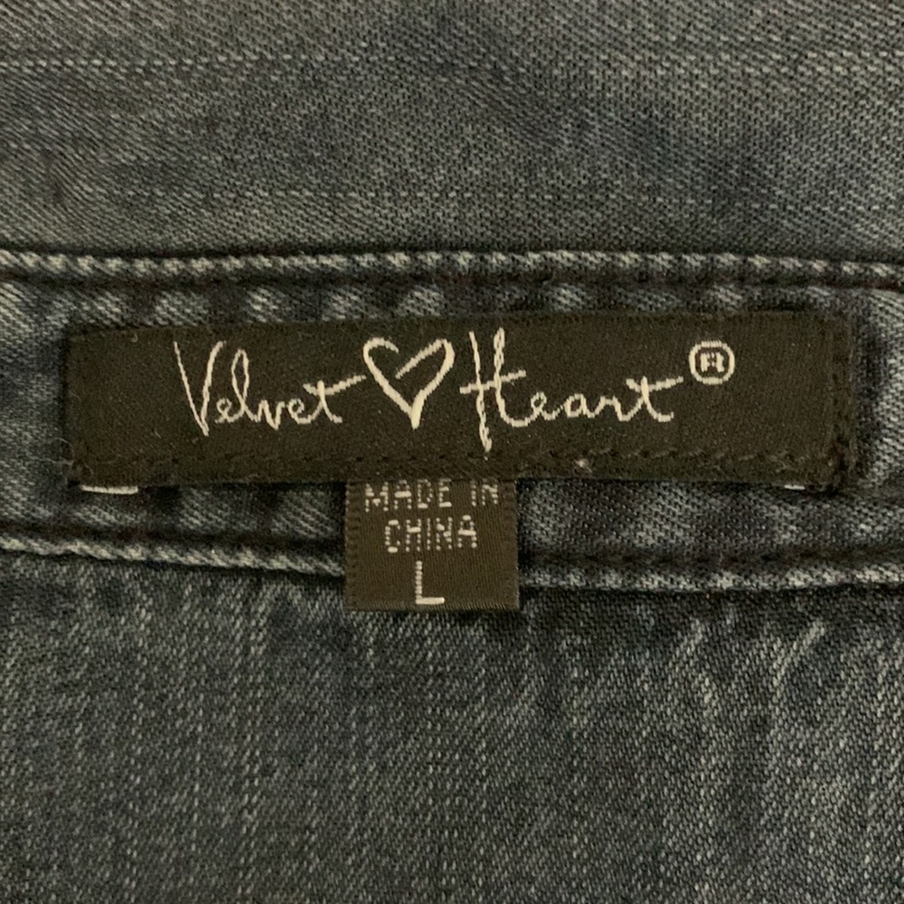 ✨Jean dress w/belt - Size L - Picture 3 of 7